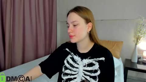 Snapshot of candy_cansew chatting on October 25, 1:35 am Candy online show from October 25, 1:35 am