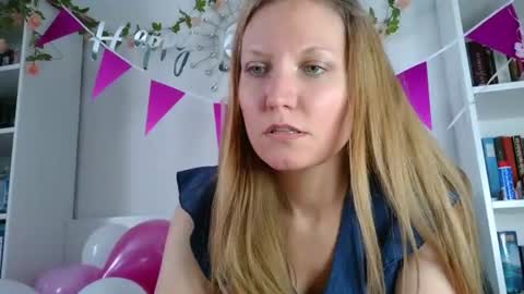 Candy Cougar online show from July 25, 11:30 am