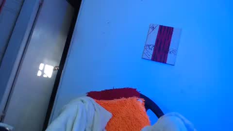 Snapshot of candy_cumy1 chatting on December 7, 1:07 pm Dayan Camila online show from December 7, 1:07 pm