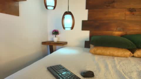 Jolie online show from February 2, 8:07 pm