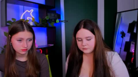 candy flossie1 online show from March 30, 6:42 pm