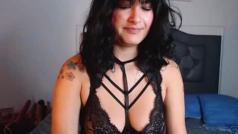 Candy online show from February 18, 1:55 pm