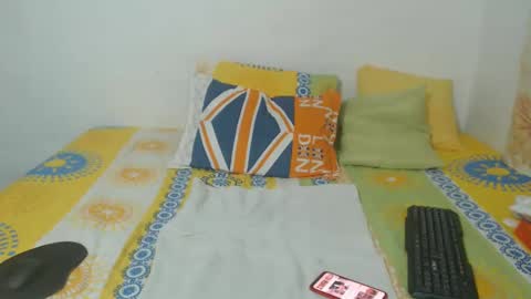 Snapshot of candy_mature_ chatting on January 31, 2:04 am candy online show from January 31, 2:04 am