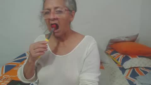 Snapshot of candy_mature_ chatting on February 24, 3:42 pm candy online show from February 24, 3:42 pm