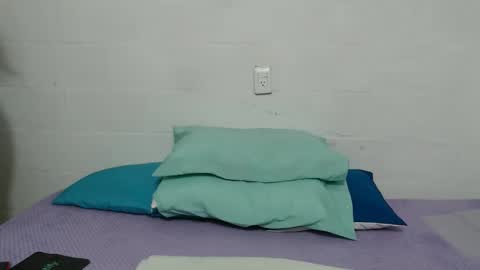 Snapshot of candy_mature_ chatting on October 6, 12:41 am candy online show from October 6, 12:41 am