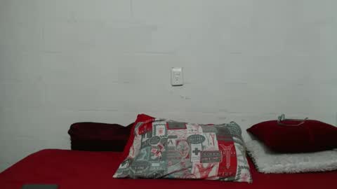 Snapshot of candy_mature_ chatting on October 28, 11:51 pm candy online show from October 28, 11:51 pm