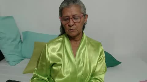 candy online show from March 28, 10:31 pm