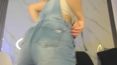 Candy plus online show from March 5, 7:21 pm