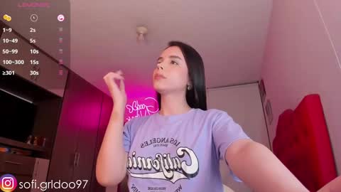 Snapshot of candy_sharpay chatting on December 7, 12:41 am Ana online show from December 7, 12:41 am