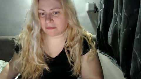 Snapshot of candycream74 chatting on January 26, 2:30 pm Laura online show from January 26, 2:30 pm