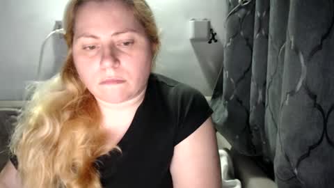 Snapshot of candycream74 chatting on January 28, 7:10 pm Laura online show from January 28, 7:10 pm