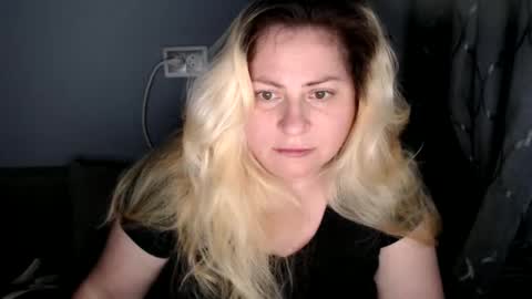 Snapshot of candycream74 chatting on September 15, 2:50 pm Laura online show from September 15, 2:50 pm