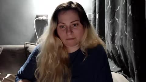 Snapshot of candycream74 chatting on February 9, 6:34 pm Laura online show from February 9, 6:34 pm