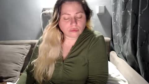 Laura online show from March 28, 4:45 am