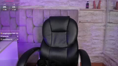 Candy online show from January 19, 12:17 am