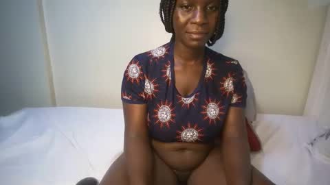 Snapshot of candycurly_ chatting on September 24, 5:27 pm candycurly_ online show from September 24, 5:27 pm
