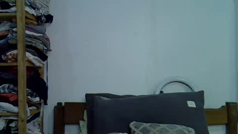 Snapshot of candyh0 chatting on July 7, 6:47 am candyh0 online show from July 7, 6:47 am