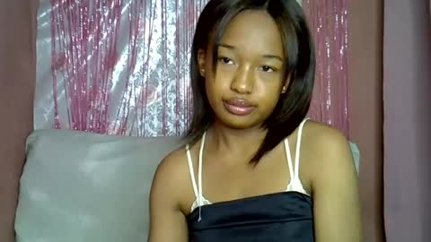 Snapshot of candyh0 chatting on July 18, 6:50 am candyh0 online show from July 18, 6:50 am