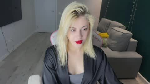 You can call me HH online show from April 20, 5:05 pm