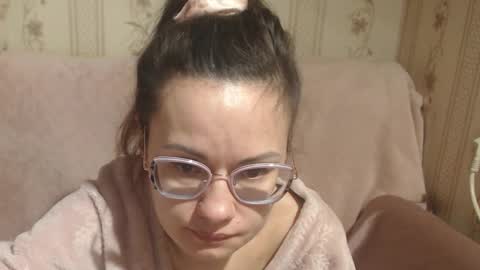 say meow and send tip  online show from March 7, 8:33 am