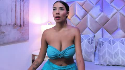 Candy online show from April 4, 2:36 pm