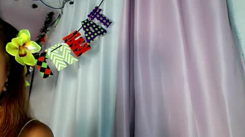 leahlex 3 online show from October 28, 8:51 am