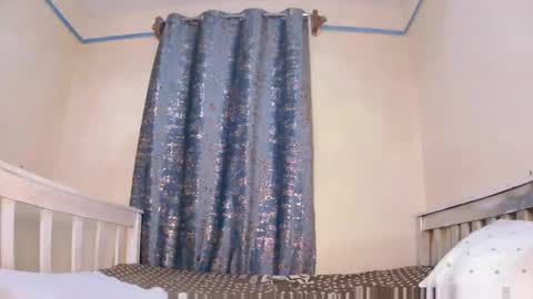 Candice online show from February 8, 7:05 pm