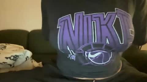 Snapshot of candypaint151 chatting on November 11, 9:59 pm Candy online show from November 11, 9:59 pm