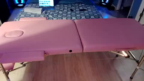 CandyQueenkush69 online show from October 12, 8:24 am