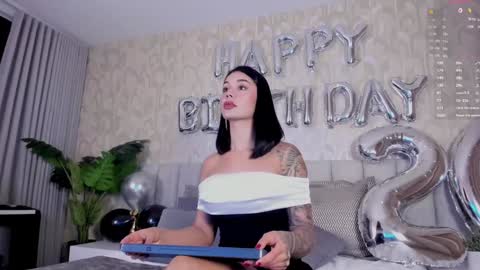 Candy online show from February 26, 5:39 am