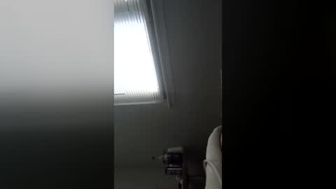 Snapshot of candyredxo2024 chatting on July 4, 7:42 pm candyredxo2024 online show from July 4, 7:42 pm