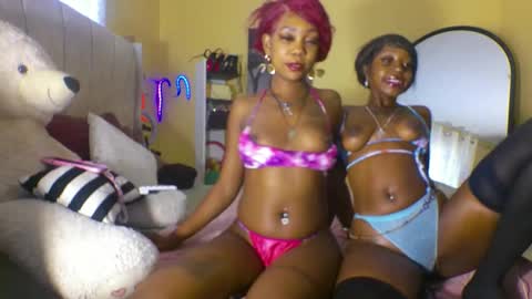 candyspicee online show from October 21, 7:53 am