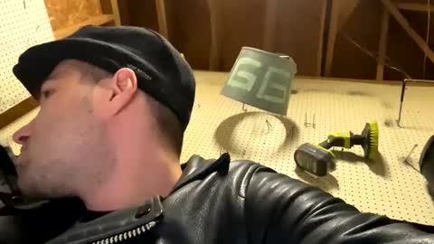 Snapshot of canekohl chatting on December 6, 11:00 am ColeKaine online show from December 6, 11:00 am