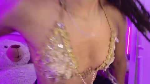 cane  online show from April 15, 11:39 am