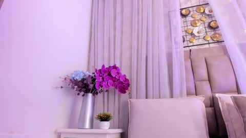 cannelasmith online show from May 16, 1:13 am