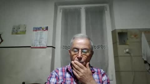 Snapshot of cantera577 chatting on May 31, 7:59 pm cantera577 online show from May 31, 7:59 pm