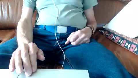 capoexe online show from May 22, 10:54 am