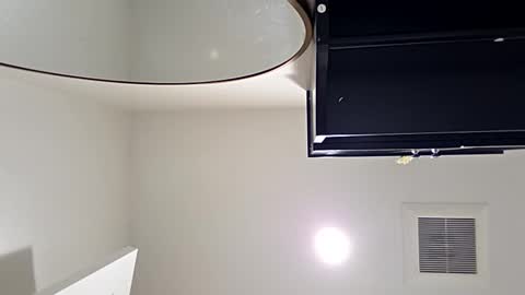 Snapshot of cappinrc8 chatting on November 27, 7:21 am cappinrc8 online show from November 27, 7:21 am