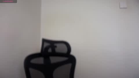 Snapshot of cappuccinokiss chatting on February 20, 10:27 am Emma online show from February 20, 10:27 am