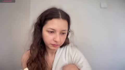 Snapshot of cappuccinokiss chatting on February 21, 9:34 am Emma online show from February 21, 9:34 am