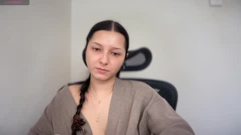 Snapshot of cappuccinokiss chatting on March 12, 2:34 pm Emma online show from March 12, 2:34 pm