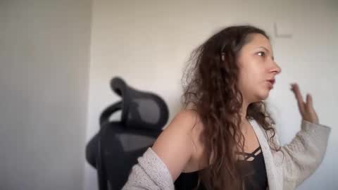 Snapshot of cappuccinokiss chatting on September 26, 8:07 am Emma online show from September 26, 8:07 am