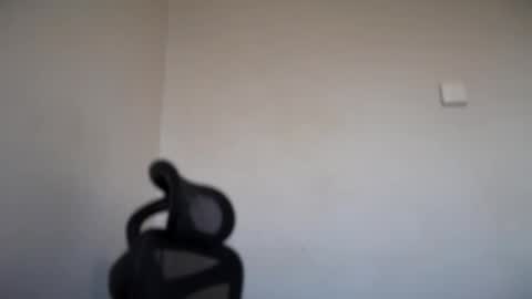 Snapshot of cappuccinokiss chatting on October 16, 5:19 am Emma online show from October 16, 5:19 am