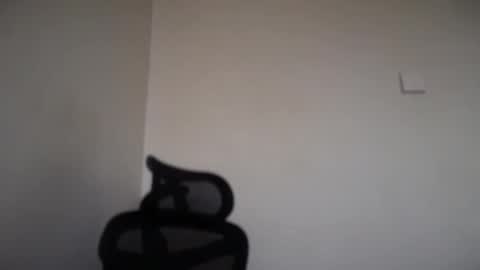 Snapshot of cappuccinokiss chatting on November 4, 5:50 am Emma online show from November 4, 5:50 am