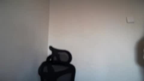 Snapshot of cappuccinokiss chatting on November 24, 5:51 am Emma online show from November 24, 5:51 am