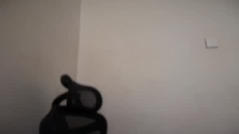 Snapshot of cappuccinokiss chatting on November 26, 6:14 am Emma online show from November 26, 6:14 am