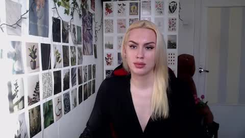 Capricious Scorpio Afa online show from March 18, 12:30 pm