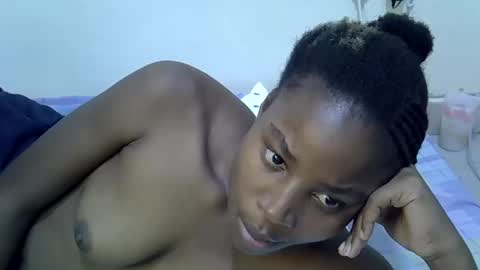 capril_sexy online show from February 21, 8:04 am