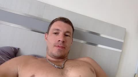 follow my twitter  online show from November 10, 4:33 am