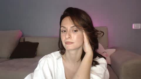 Snapshot of carakat chatting on December 14, 11:12 pm carakat online show from December 14, 11:12 pm